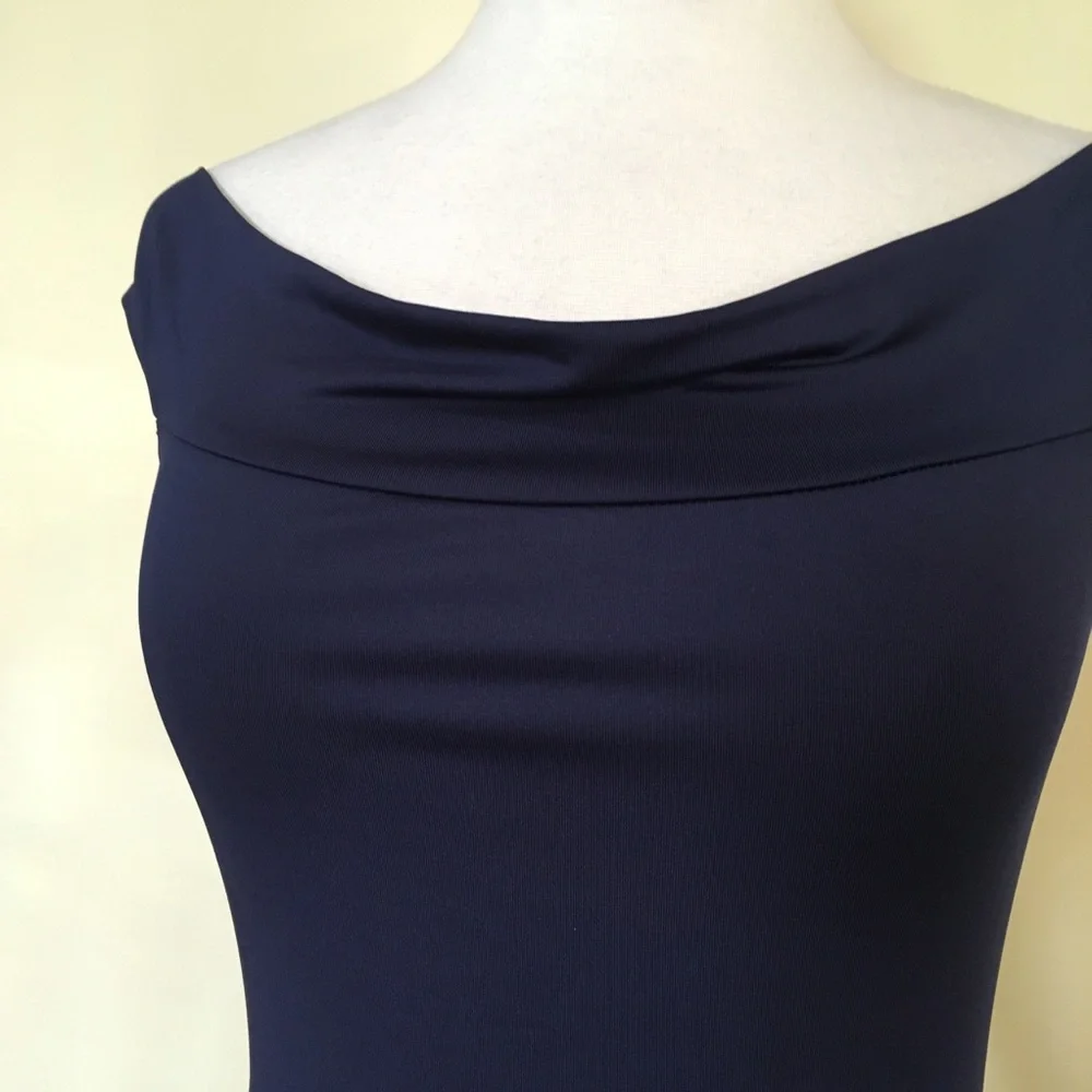 Geometric Cutout Hem Off Shoulder Bodycon Dress - Picture 3 of 4